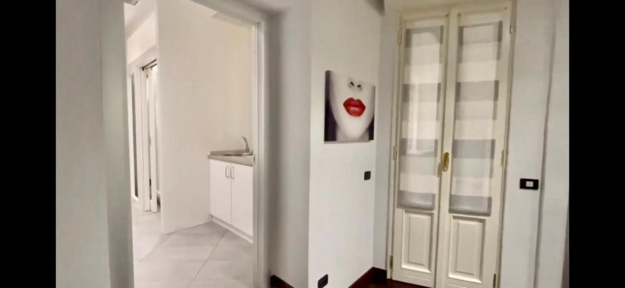 Luxury 100 Mq A Stone's Throw From The Duomo Apartment Milan