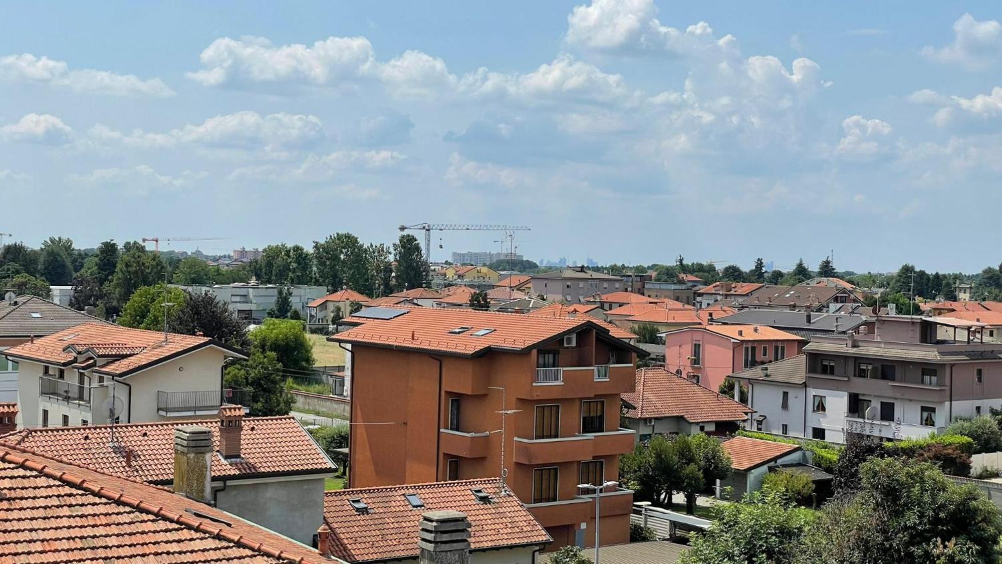 Luxury 100 Mq A Stone's Throw From The Duomo Milan