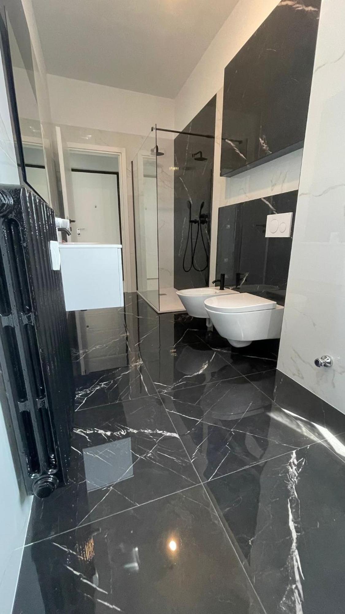 Luxury 100 Mq A Stone's Throw From The Duomo Apartment Milan
